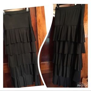 NWOT black ruffle skirt